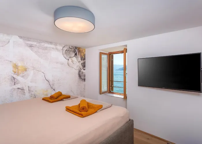 1 Bedroom In *
